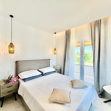 Villa La Bella Sofia With Private Pool By Dadovillas *